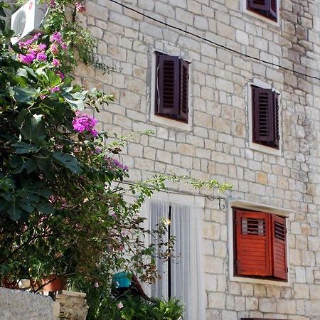 Apartments By The Sea Pucisca, Brac - 770 外观 照片