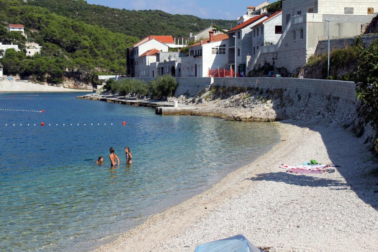 Apartments By The Sea Pucisca, Brac - 770 外观 照片