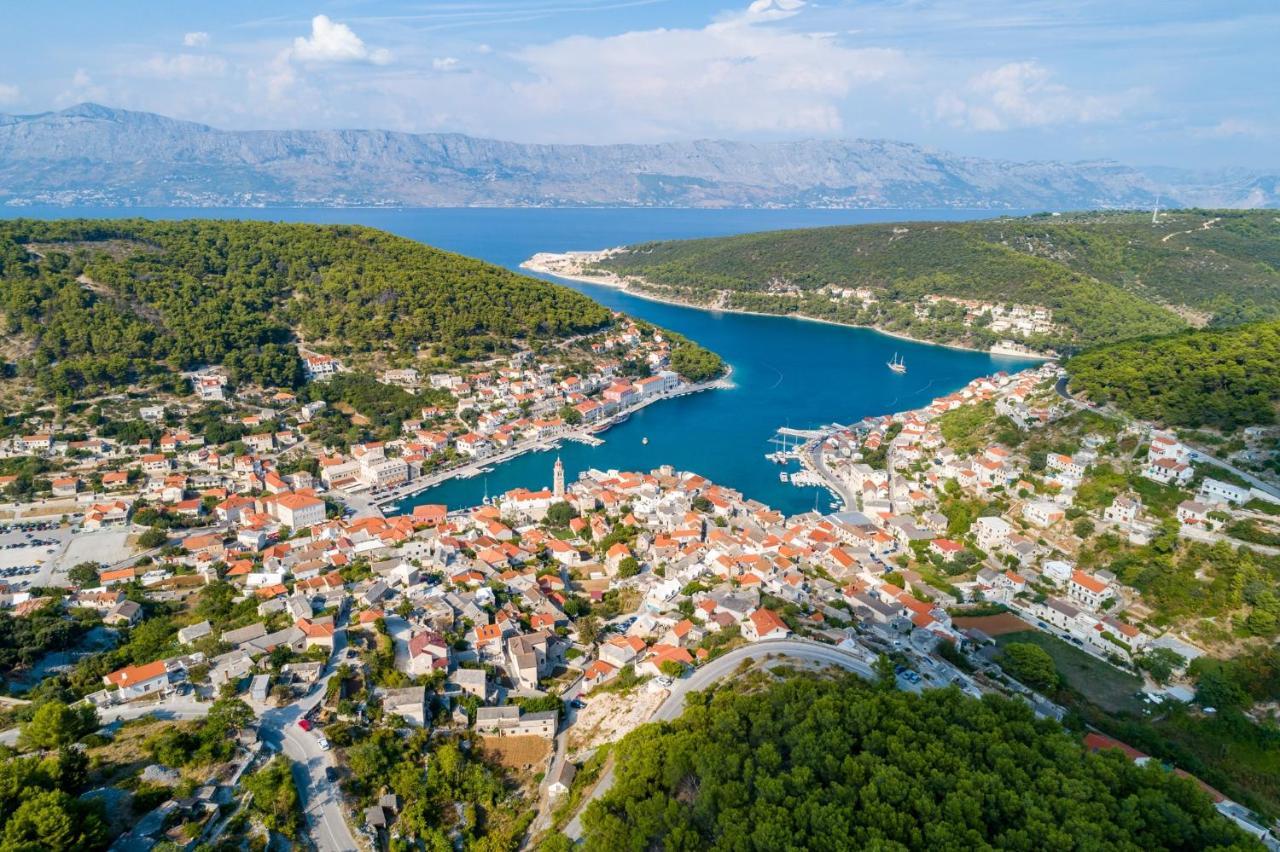 Apartments By The Sea Pucisca, Brac - 770 外观 照片
