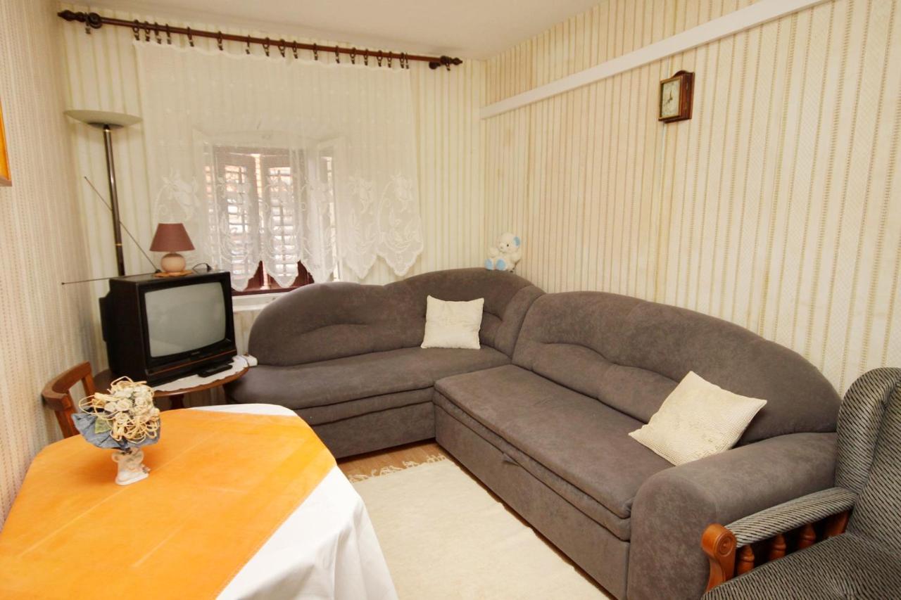 Apartments By The Sea Pucisca, Brac - 770 外观 照片
